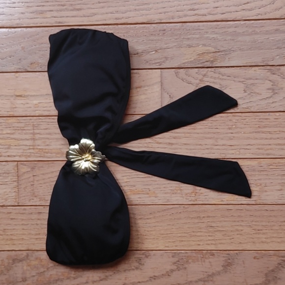 ♦️3 for $15 Black Strapless Bikini Top - Picture 3 of 13